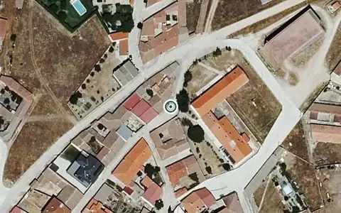 Vista aérea de la ubicación de Vivienda para Personas Mayores Luis González Huertos