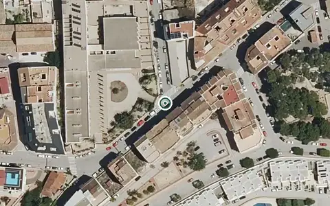 Vista aérea de la ubicación de Residencia P.m.d. Asilo Ntra. Sra. de los Dolores, S. Joaquín y Sta. Ana