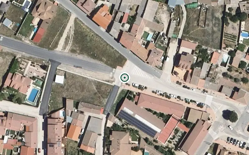 Vista aérea de la ubicación de Centro Geriátrico Nava de la Asunción