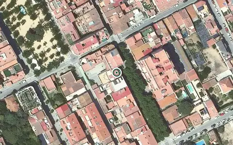 Vista aérea de la ubicación de Centro de día de la residencia geriátrica Paradís del Mar