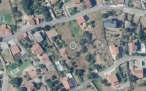 Vista aérea de la ubicación de Vivienda Comunitaria San Cibrao das Viñas