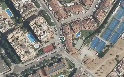 Vista aérea de la ubicación de Centro Residencial para Personas Mayores Girasol