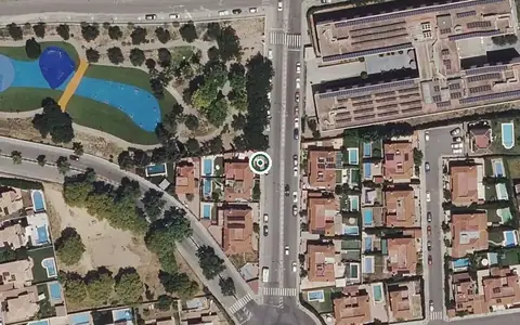 Vista aérea de la ubicación de Centro Residencial para Mayores Dr. Gregorio Medina Blanco