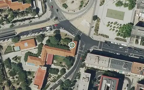 Vista aérea de la ubicación de Residencia Jesús Nazareno y Los Dolores