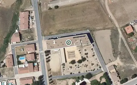 Vista aérea de la ubicación de Centro Residencial para Personas Mayores Claros Abades