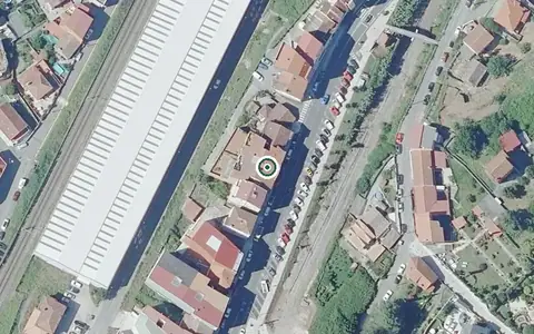 Vista aérea de la ubicación de Centro de Día Persoas Maiores Chapela