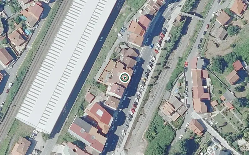 Vista aérea de la ubicación de Centro de Día Persoas Maiores Chapela