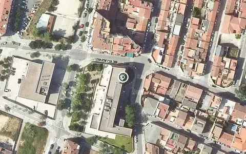 Vista aérea de la ubicación de Centre de dia per a Gent Gran Rubí
