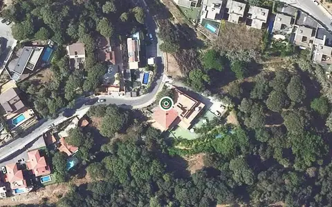 Vista aérea de la ubicación de Residència Alella Mar