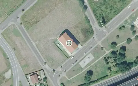 Vista aérea de la ubicación de Residencia para Persoas Maiores Servisenior Brion