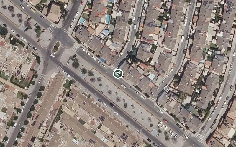 Vista aérea de la ubicación de Centro Residencial para Mayores Reifs Tomares